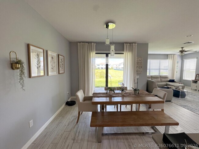 Building Photo - 8798 Antarus Dr