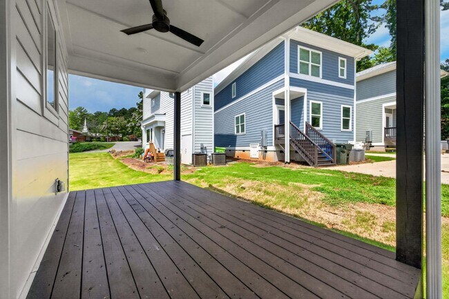 Building Photo - 3807 Burt Dr