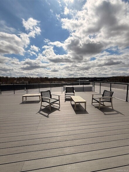 Building Photo - 122 Greenwich Ave