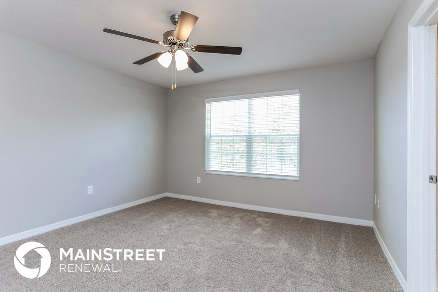 Building Photo - 360 Fern Ct