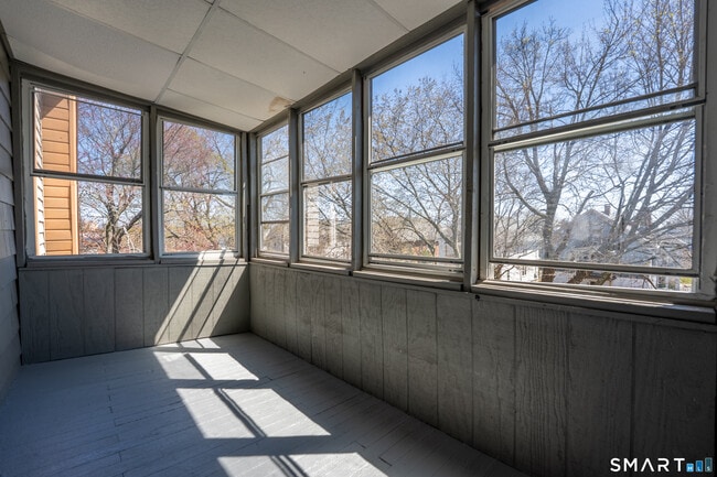 Building Photo - 47-49-49 Roxbury St