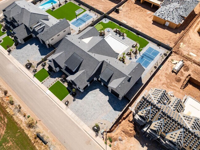 Building Photo - Gorgeous Custom Single Story with RV Garage