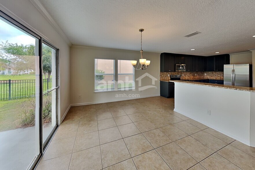 Building Photo - 385 Bostwick Cir