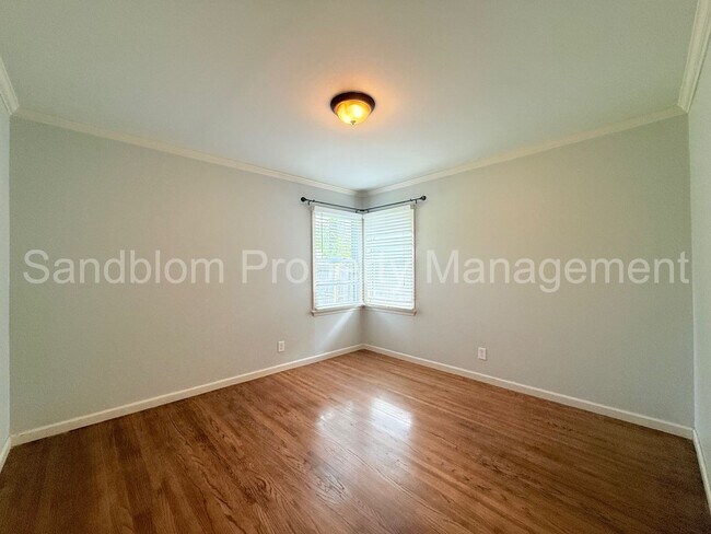 Building Photo - For Lease | Midtown Tulsa | Available Now!