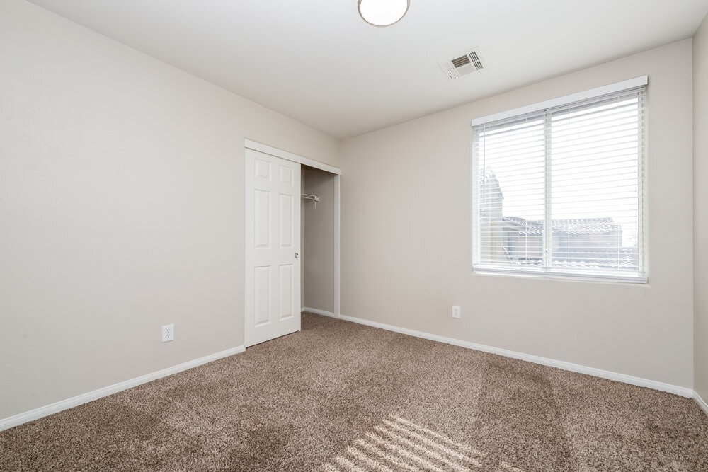 Building Photo - 9150 W Brilliant Prairie Ct