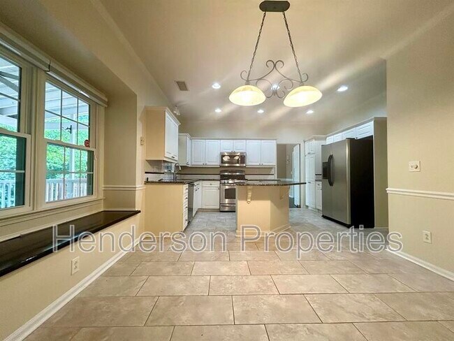 Building Photo - 332 Walnut Point Dr