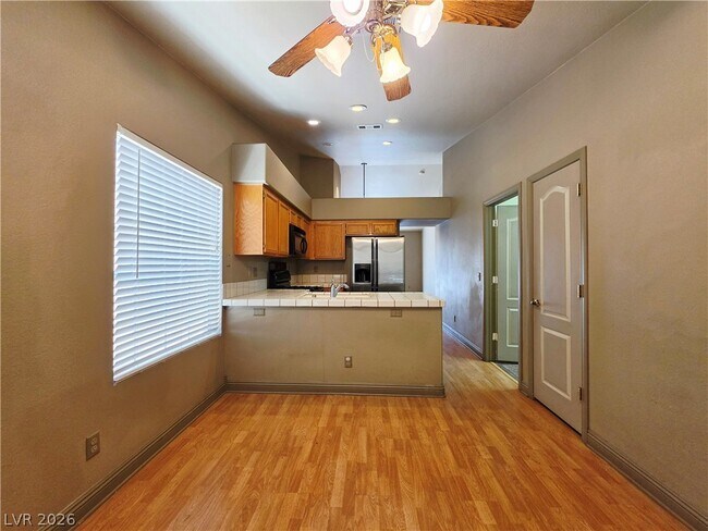 Building Photo - 7645 Rockfield Dr
