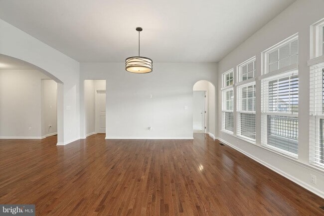 Building Photo - 25609 Lockhart Ln