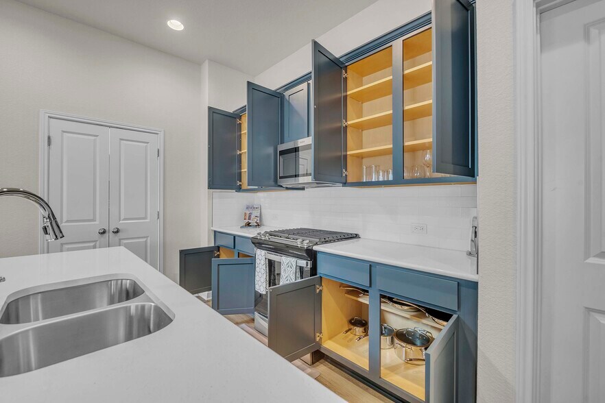 Building Photo - 8616 Torrita Dr