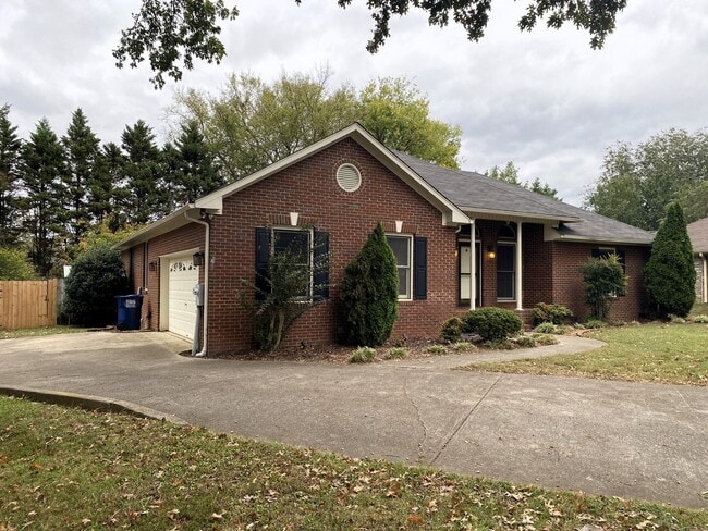 Building Photo - Coming Soon!