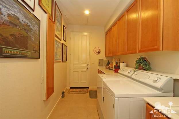 Building Photo - 348 Tomahawk Dr