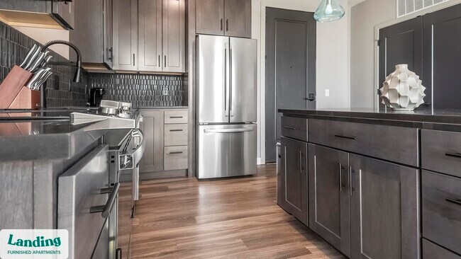 Building Photo - 299 DeBaliviere Ave