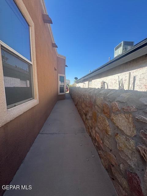 Building Photo - 13737 Paseo Sereno Dr