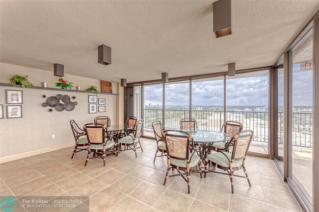 Building Photo - 936 Intracoastal Dr