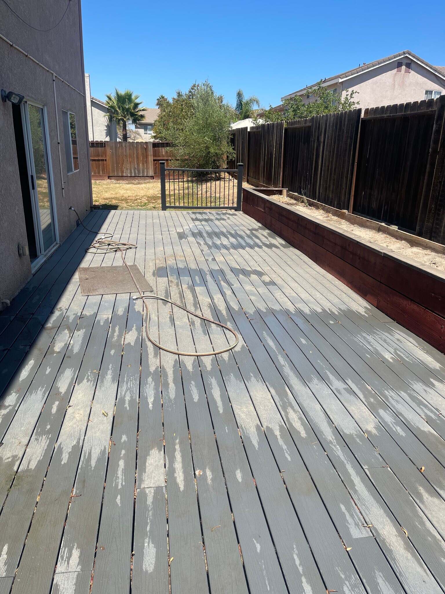 deck/[atio - 3978 Seagull Ct