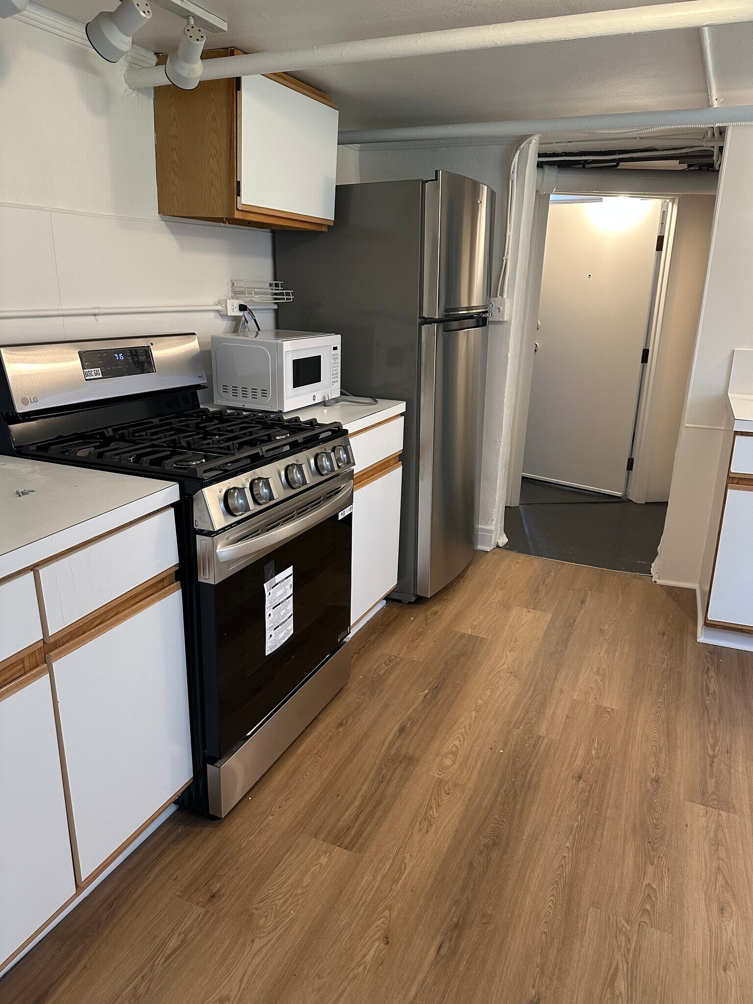 All New Appliances - 1013 Florence Ave