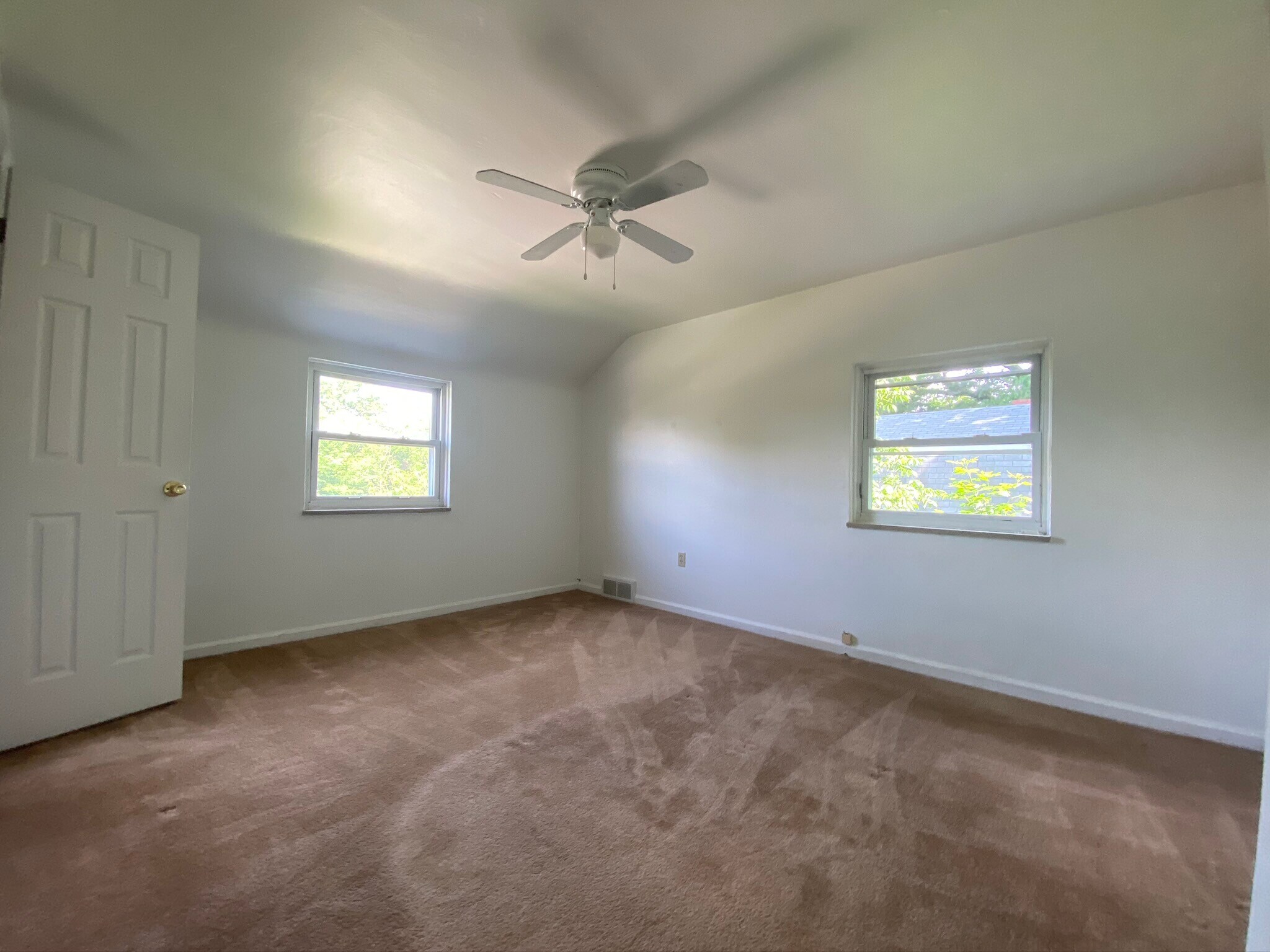 Master - 4443 Clairton Blvd