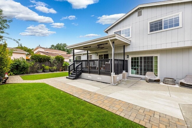 Building Photo - 1066 Century Dr