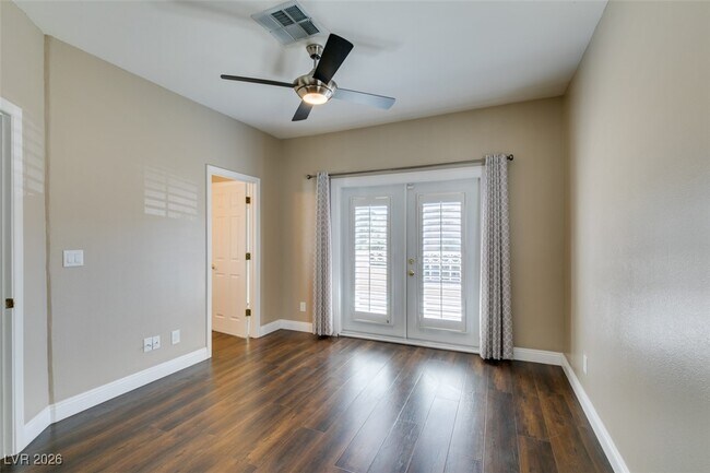 Building Photo - 54 Grossinger Ct