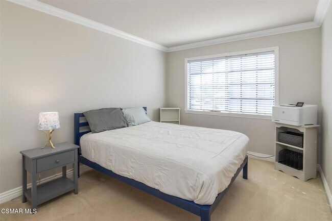 Building Photo - 2594 Ridgebrook Pl