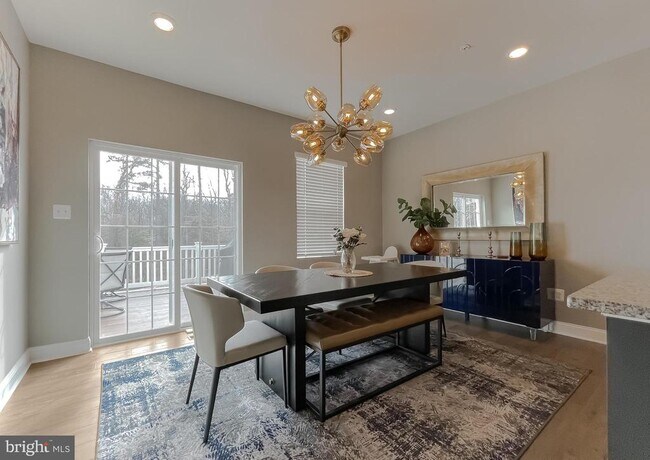 Building Photo - 23810 Myrtle Glen Way