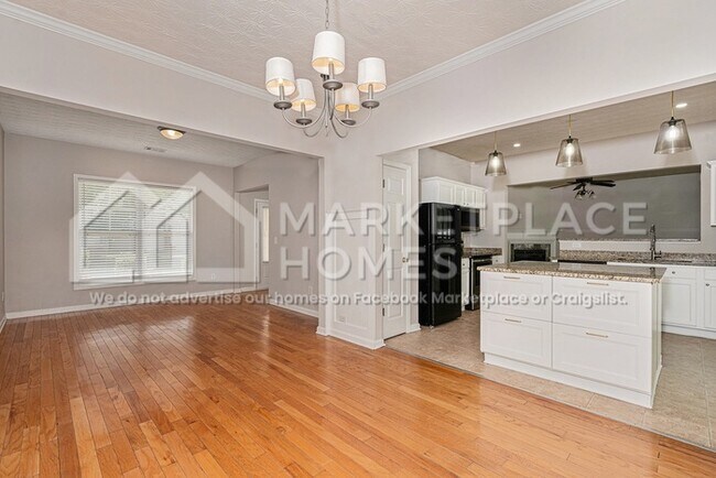 Building Photo - 1576 Thornwick Trace