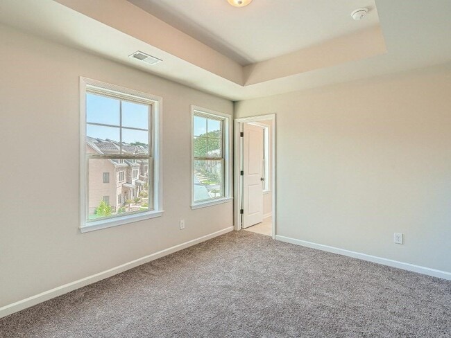 Building Photo - 3537 Hidden Valley Cir