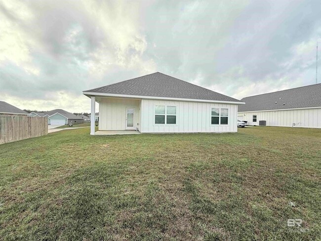 Building Photo - 30837 Semper Dr