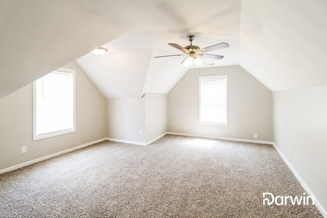 Building Photo - 1811 Harmony Trce