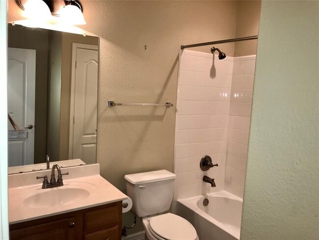 Building Photo - 508 Whistlers Walk Trail