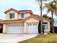 Building Photo - 3020 Pembroke Cir