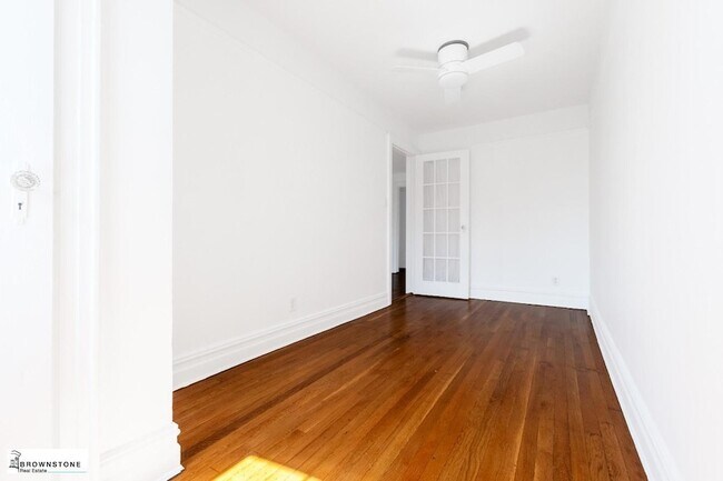 Building Photo - 63 1st Pl