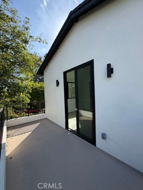 Building Photo - 5902 Donna Ave