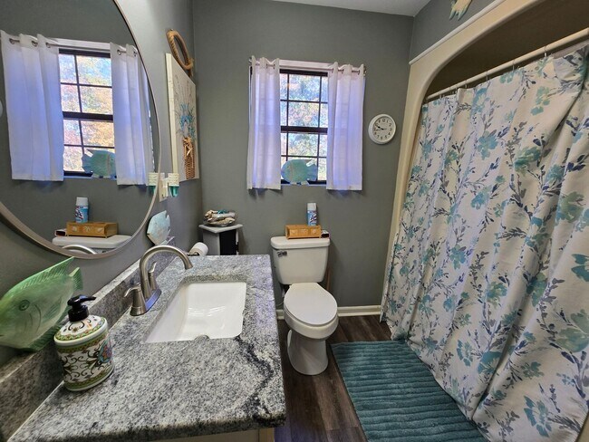 Building Photo - 17630 Bream