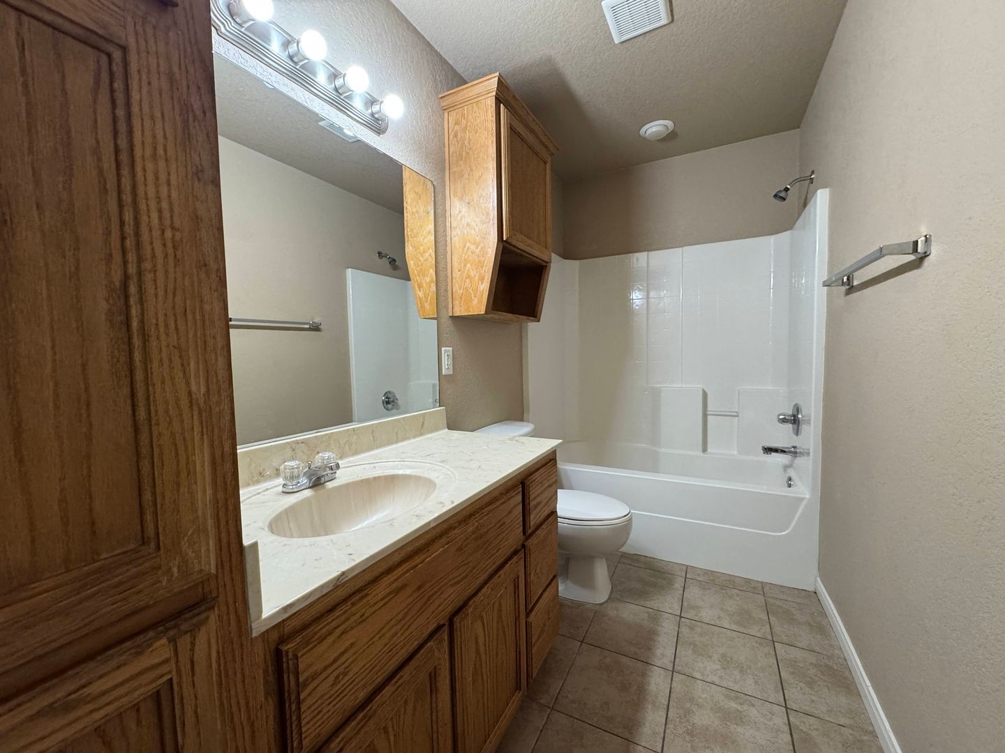 Building Photo - 1212 Powder River Dr