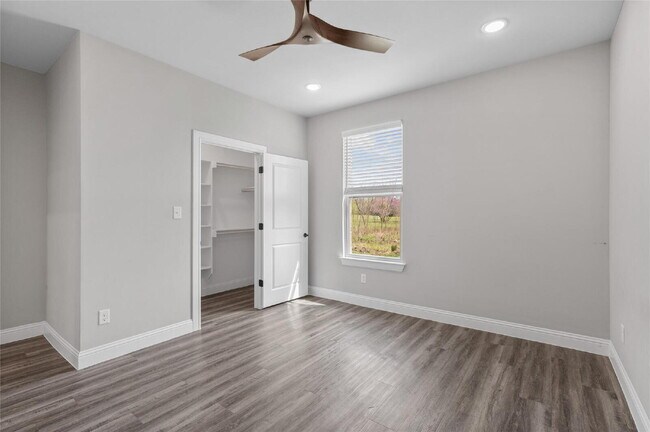 Building Photo - Private Water Views on Nearly 0.70 Acre Lot