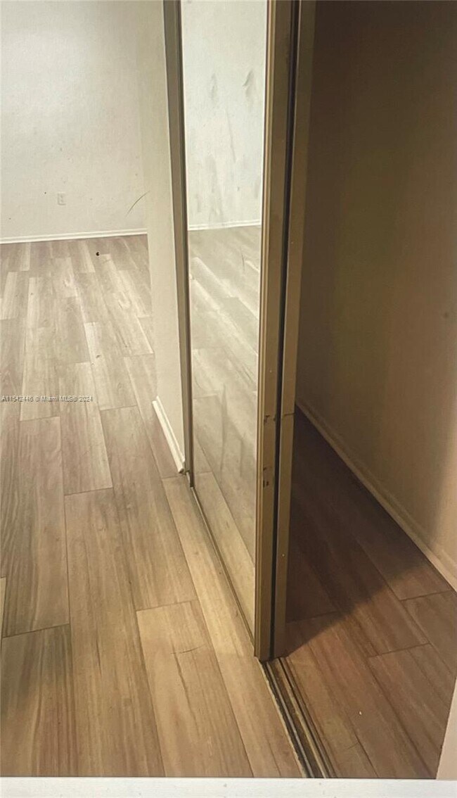 Building Photo - 7765 SW 86th St