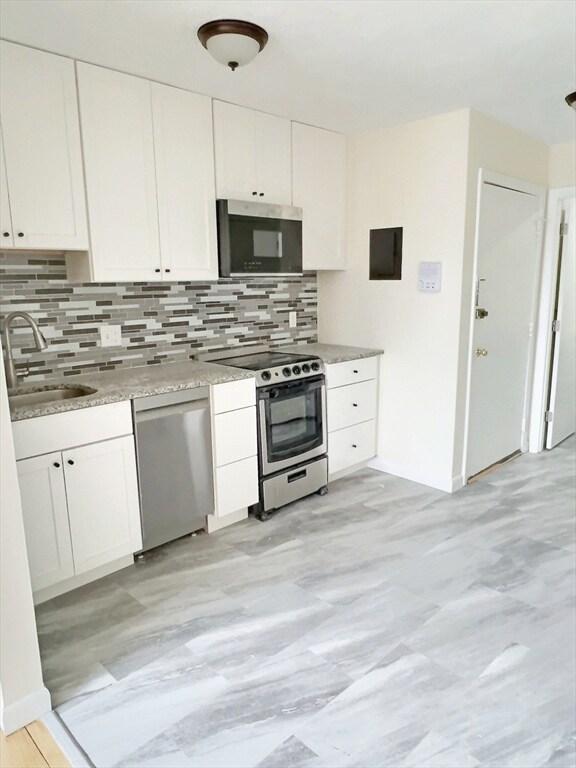 Building Photo - 1027 Commonwealth Ave