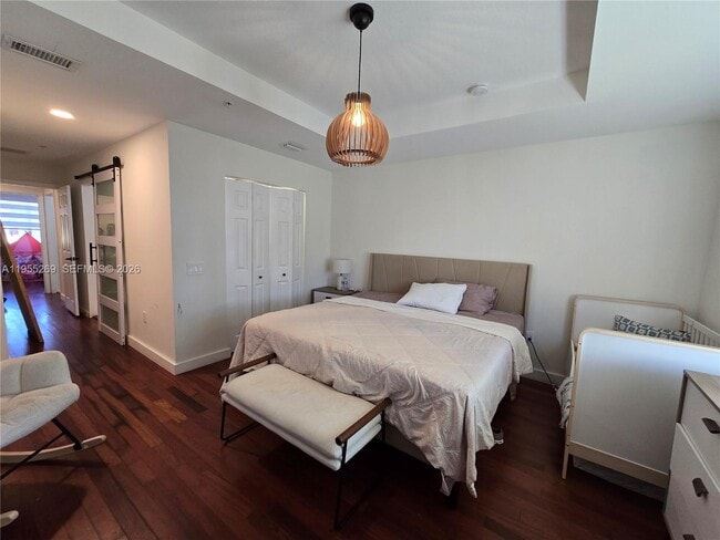 Building Photo - 738 NE 90th St