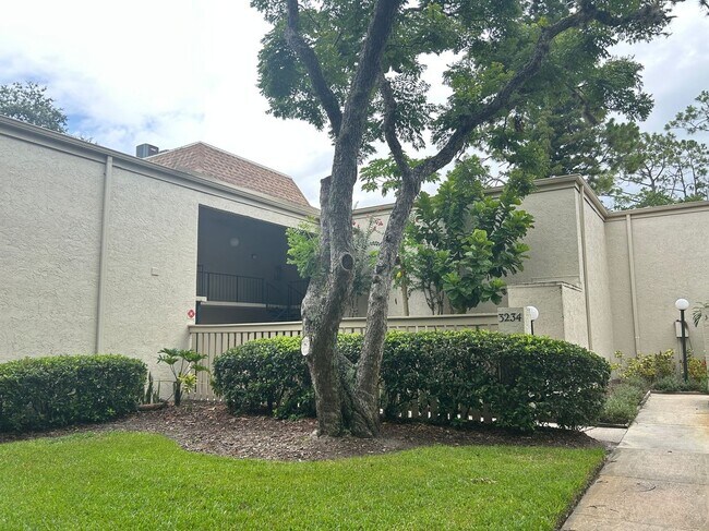 Building Photo - 3242 S Semoran Blvd