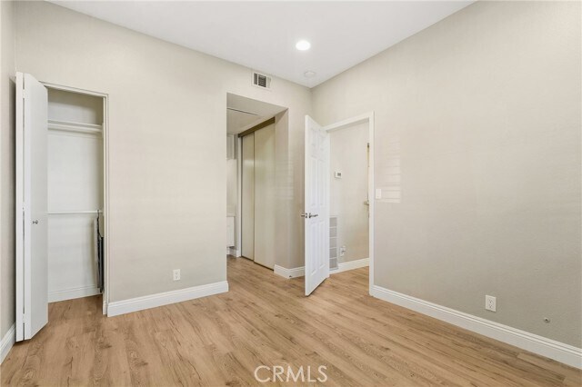 Building Photo - 31 Gaviota