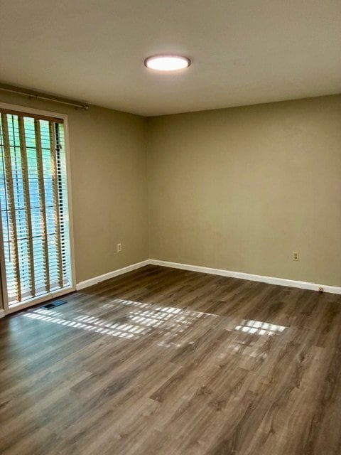 Building Photo - 1304 Stafford Dr