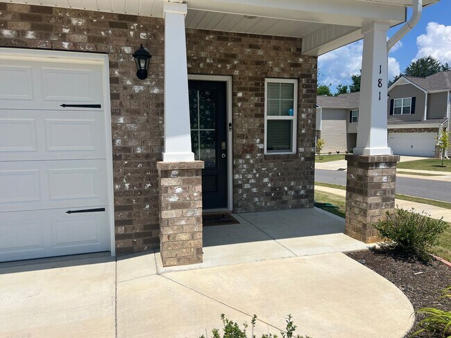 Building Photo - 181 Wanderlust Ct