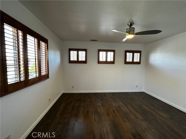 Building Photo - 5 Meadowbrook