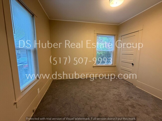 Building Photo - 819 Eureka St