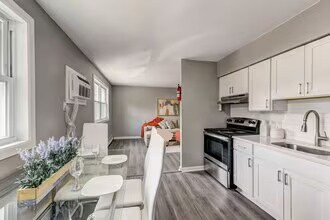 Building Photo - 7200 Marion Ave