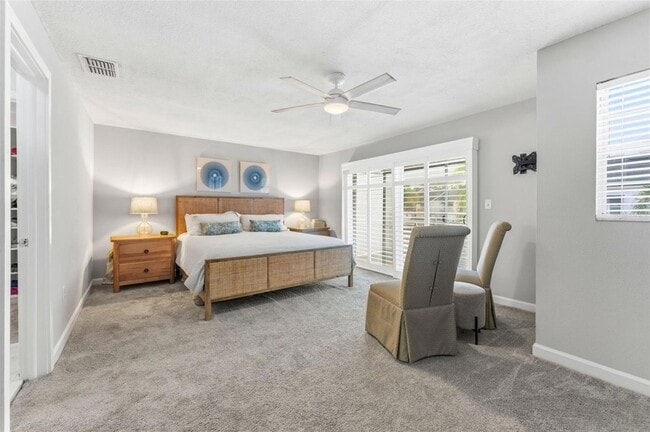 Building Photo - 2979 W Knights Ave