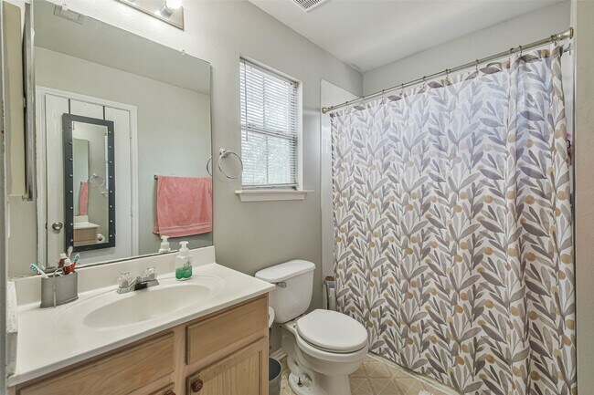 Building Photo - 11735 Pebble Sands Dr