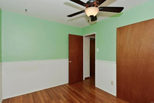 Building Photo - 980 Manresa Ln