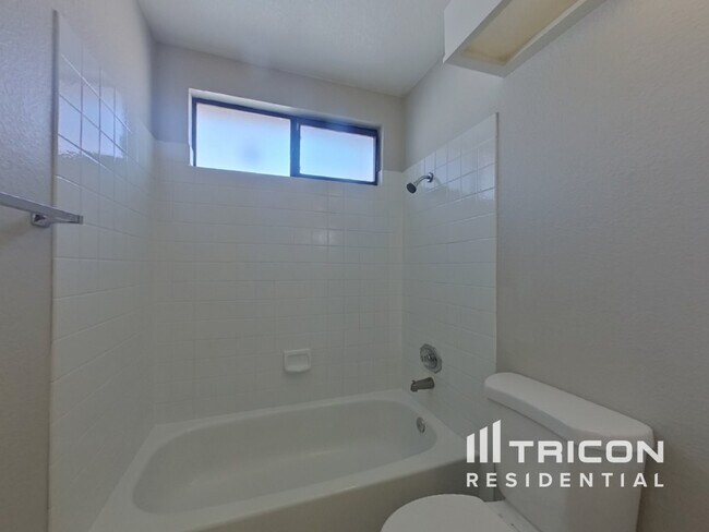 Building Photo - 119 Seascape Dr